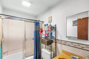 241 Rosevale Ave, Ronkonkoma, NY 11779 - Photo 5