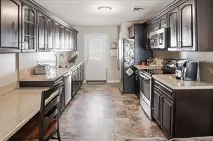 147 Coates Ave N, Holbrook, NY 11741 - Photo 23