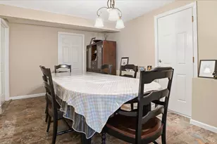 147 Coates Ave N, Holbrook, NY 11741 - Photo 19