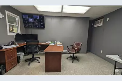 8 John Street, Middletown, NY 10940 - Photo 3