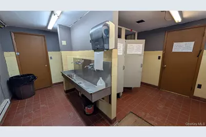 8 John Street, Middletown, NY 10940 - Photo 9