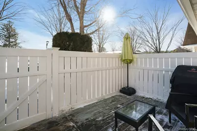 204 Storm Drive, Holtsville, NY 11742 - Photo 7