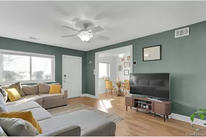 204 Storm Drive, Holtsville, NY 11742 - Photo 13