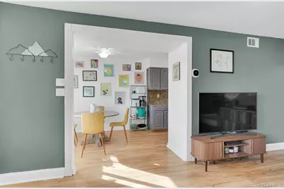 204 Storm Drive, Holtsville, NY 11742 - Photo 11