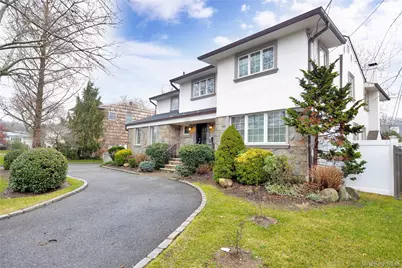 1013 South End, Woodmere, NY 11598 - Photo 29