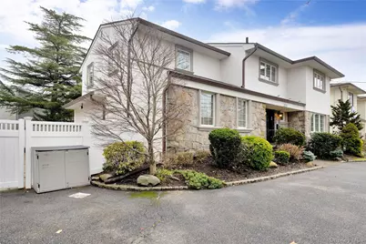 1013 South End, Woodmere, NY 11598 - Photo 25