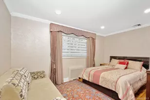 1013 South End, Woodmere, NY 11598 - Photo 15