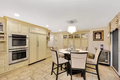 1013 South End, Woodmere, NY 11598 - Photo 35