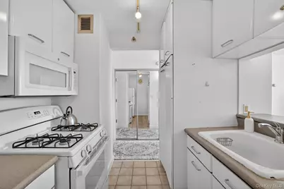 4 Martine Avenue #612, White Plains, NY 10606 - Photo 11