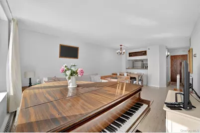 4 Martine Avenue #612, White Plains, NY 10606 - Photo 23