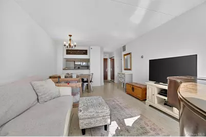 4 Martine Avenue #612, White Plains, NY 10606 - Photo 25