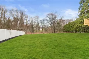 77 Friendly Rd, Mahopac, NY 10541 - Photo 33