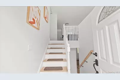 77 Friendly Road, Mahopac, NY 10541 - Photo 3