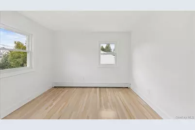 77 Friendly Road, Mahopac, NY 10541 - Photo 21