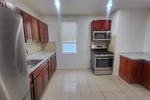 49 Carroll St, Poughkeepsie, NY 12601 - Photo 3