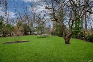 981 Green Meadow Ln, Mamaroneck, NY 10543 - Photo 35