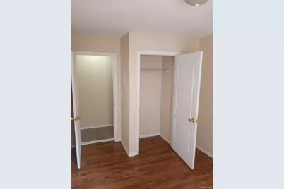 22-12 Regina Avenue, Far Rockaway, NY 11691 - Photo 9