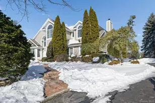 49 Rofay Dr, East Northport, NY 11731 - Photo 3