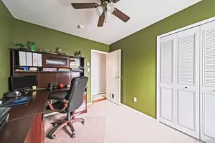 16 Magic Mountain Dr, Coram, NY 11727 - Photo 21