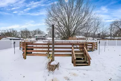 16 Magic Mountain Drive, Coram, NY 11727 - Photo 29