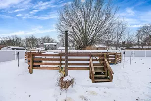 16 Magic Mountain Dr, Coram, NY 11727 - Photo 29