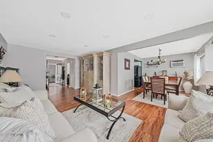 16 Magic Mountain Dr, Coram, NY 11727 - Photo 7