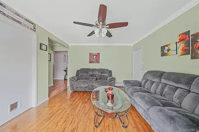 16 Magic Mountain Drive, Coram, NY 11727 - Photo 17