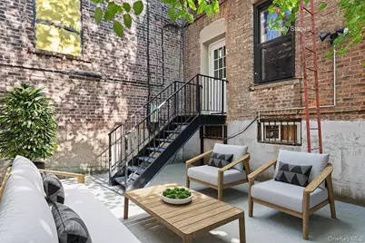 46-15 48th Avenue, Woodside, NY 11377 - Photo 5