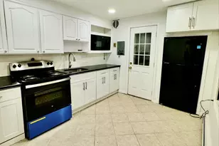 11 Blue Spruce Rd, Levittown, NY 11756 - Photo 5