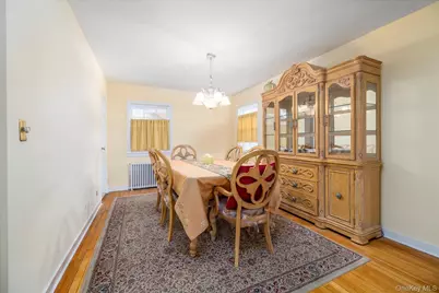 148 Amherst Road, Valley Stream, NY 11581 - Photo 5