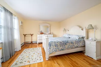 148 Amherst Road, Valley Stream, NY 11581 - Photo 13