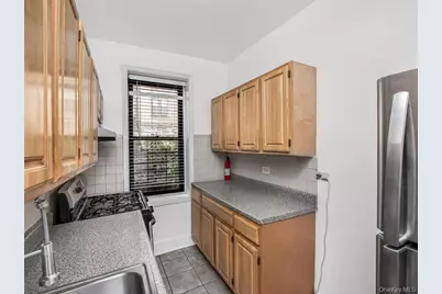 764 Brady Avenue #131, Bronx, NY 10462 - Photo 15