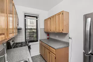 764 Brady Ave, Bronx, NY 10462 - Photo 15