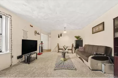 204-15 Foothill Avenue #B44, Hollis, NY 11423 - Photo 5