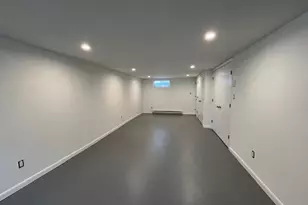 141 Manorhaven Blvd, Port Washington, NY 11050 - Photo 17