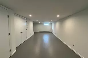 141 Manorhaven Blvd, Port Washington, NY 11050 - Photo 19