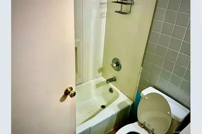 [Address not provided], Bayside, NY 11361 - Photo 9