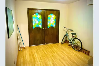 [Address not provided], Bayside, NY 11361 - Photo 11