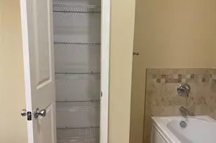 11 Nicole Ct, Copiague, NY 11726 - Photo 27