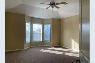 11 Nicole Court, Copiague, NY 11726 - Photo 21