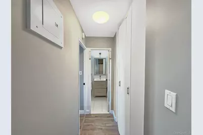 61-20 Grand Central Parkway #A1008, Forest Hills, NY 11375 - Photo 13