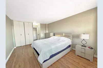 61-20 Grand Central Parkway #A1008, Forest Hills, NY 11375 - Photo 7