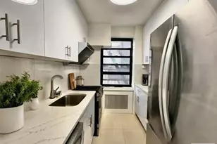 25-34 Union St, Flushing, NY 11354 - Photo 5