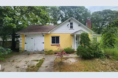 200 Oak Avenue, Flanders, NY 11901 - Photo 13