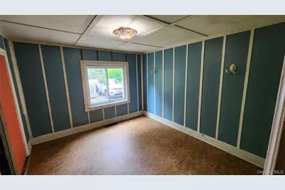 200 Oak Avenue, Flanders, NY 11901 - Photo 7