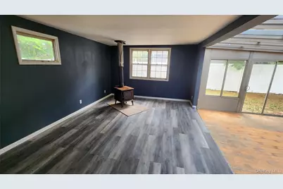 200 Oak Avenue, Flanders, NY 11901 - Photo 3