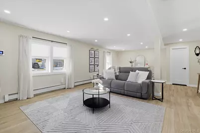 2125 North Drive, Seaford, NY 11783 - Photo 7