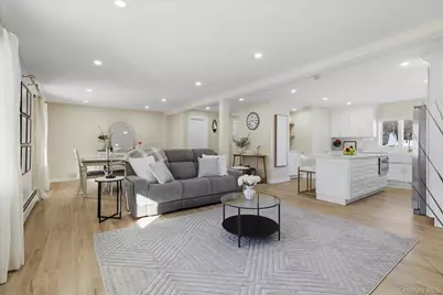 2125 North Drive, Seaford, NY 11783 - Photo 5