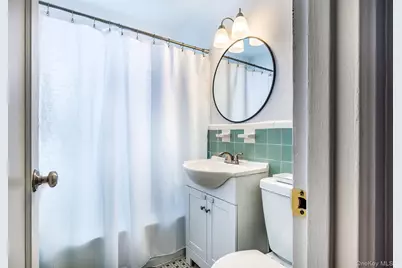 96 Underhill Avenue #2B, West Harrison, NY 10604 - Photo 13