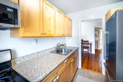 96 Underhill Avenue #2B, West Harrison, NY 10604 - Photo 11